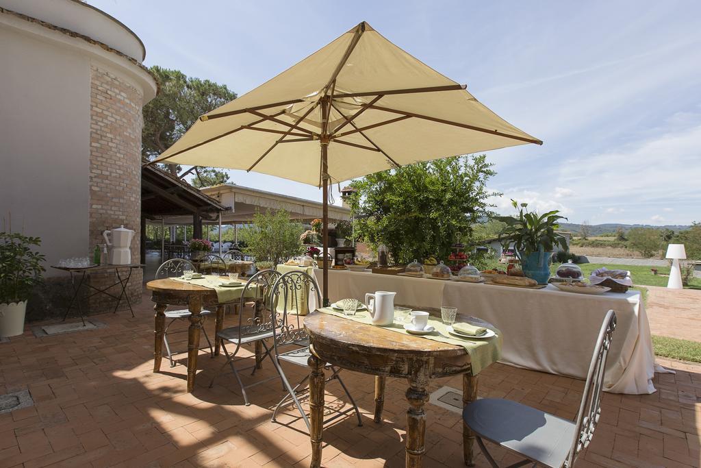 Hotel Antico Borgo di Sutri Esterno foto