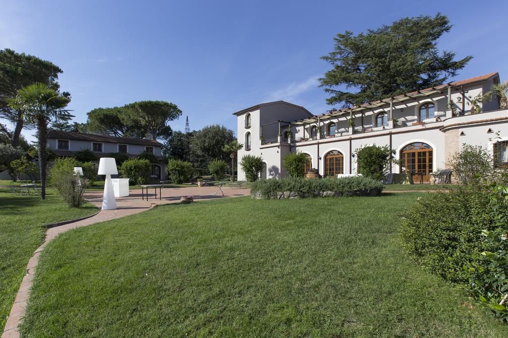 Hotel Antico Borgo di Sutri Esterno foto